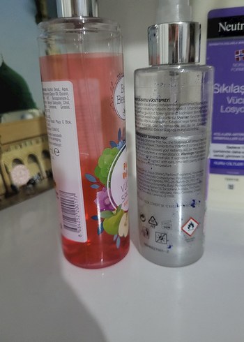 Neutrogena Sıkılaştırıcı Vücut Losyonu 400 ml - Görsel 3