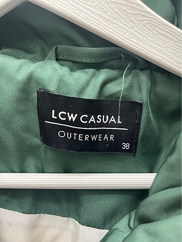 LC Waikiki LCW Teddy Kapüşonlu Mont
