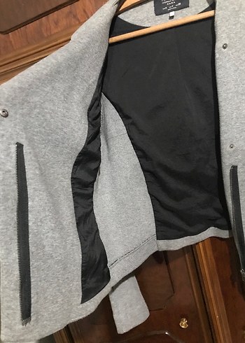 Zara kısa mont m beden - Görsel 7