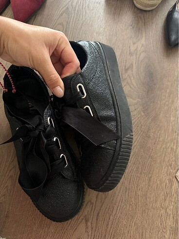 Yaya Siyah ayakkabı