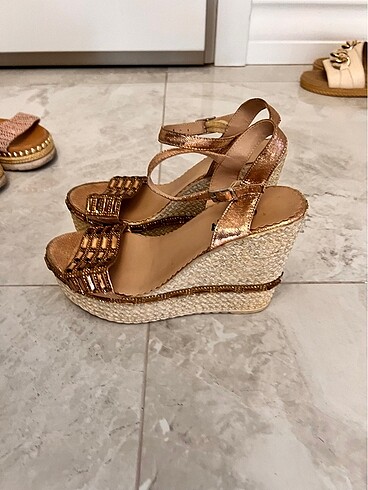 Taşlı platform ayakkabı - Görsel 4