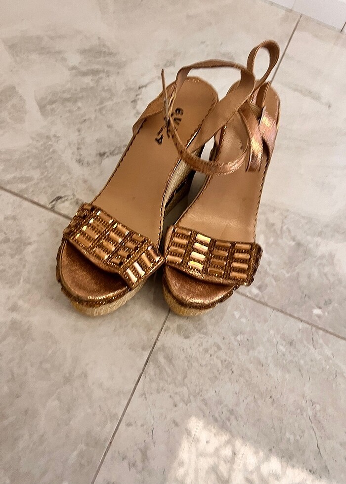 Taşlı platform ayakkabı - Görsel 2