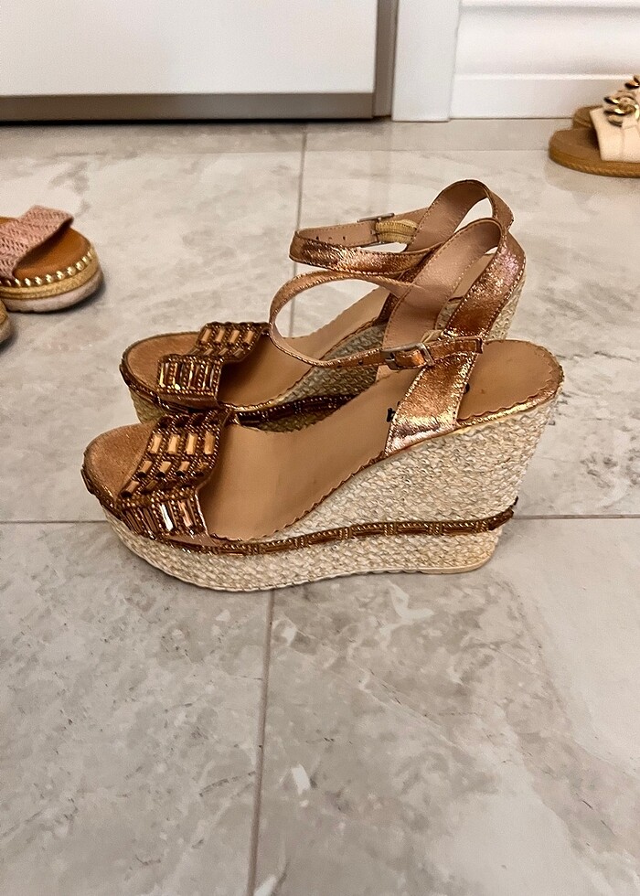 Taşlı platform ayakkabı - Görsel 4