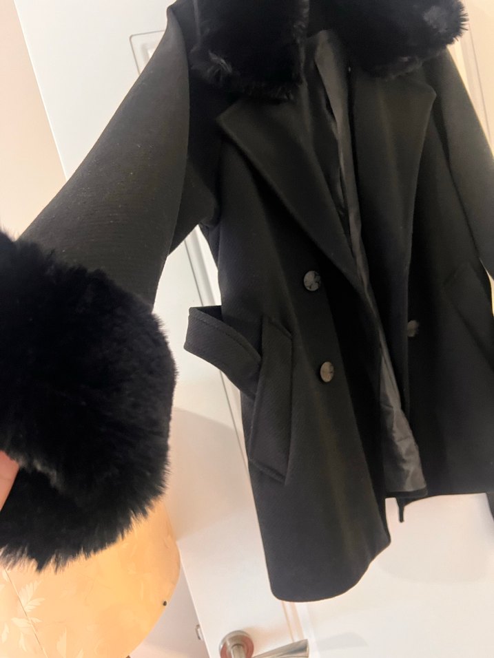 Kürklü Siyah Midi Kadın Kaban - Görsel 3
