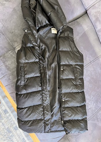 harika yep yeniiii  Kadın Siyah Kapüşonlu Şişme Yelek - Görsel 2