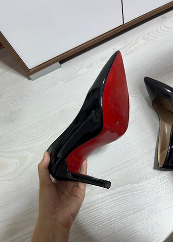 İthal Christian Louboutin Ayakkabı - Görsel 4