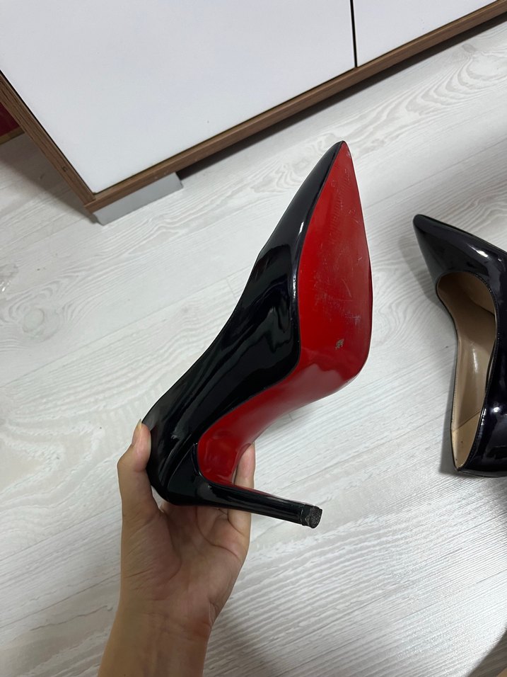 İthal Christian Louboutin Ayakkabı - Görsel 4