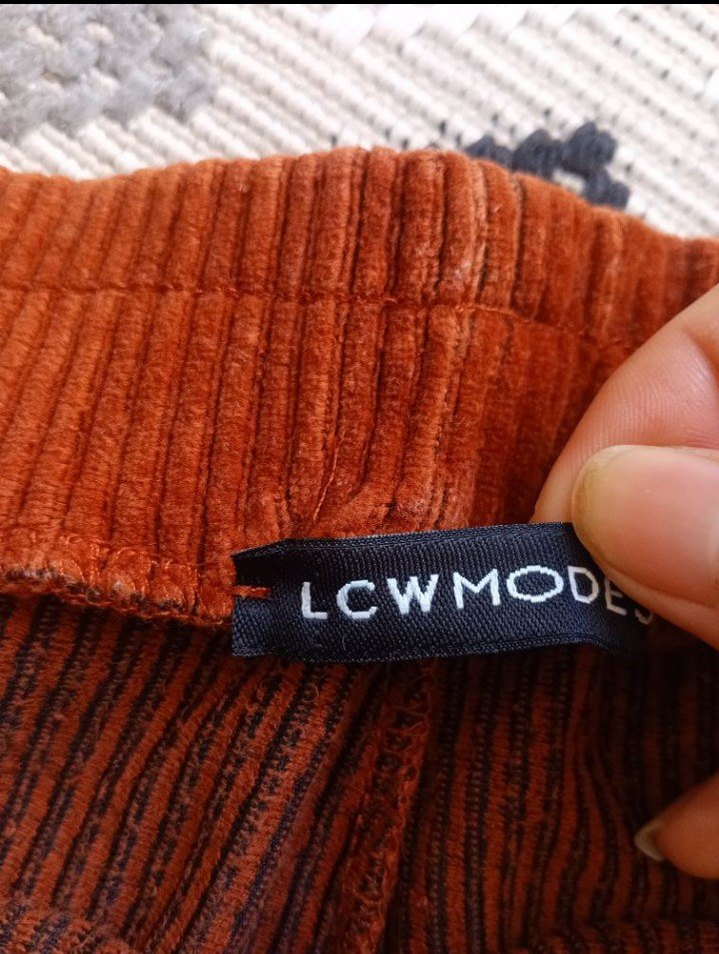 Kahverengi Kadife Rahat Kesim Pantolon - Görsel 3