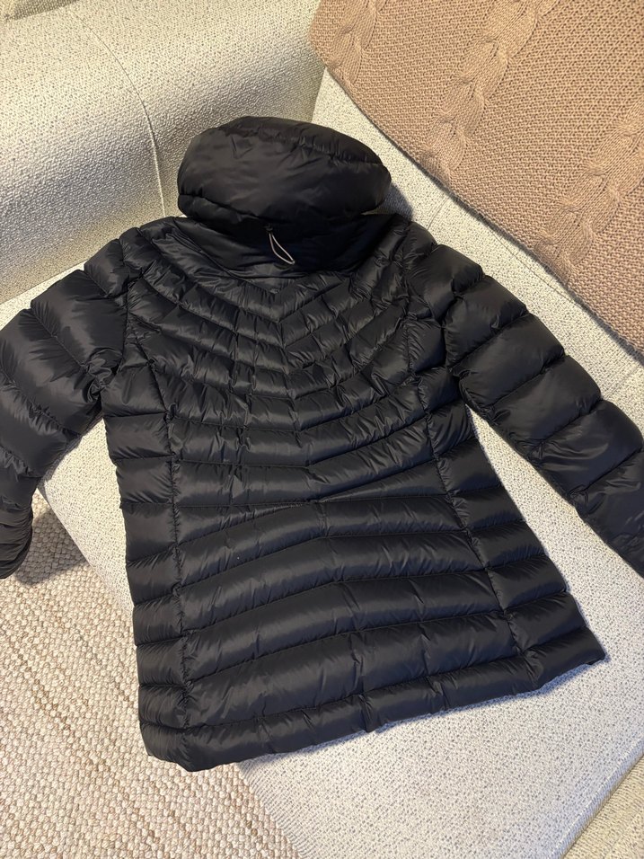 Decathlon Siyah Kapüşonlu Kadın Kışlık Mont - Görsel 3