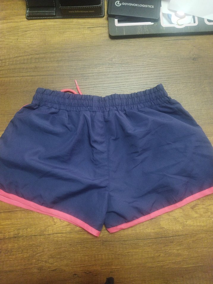 Kadın Deniz Şortu - Görsel 2