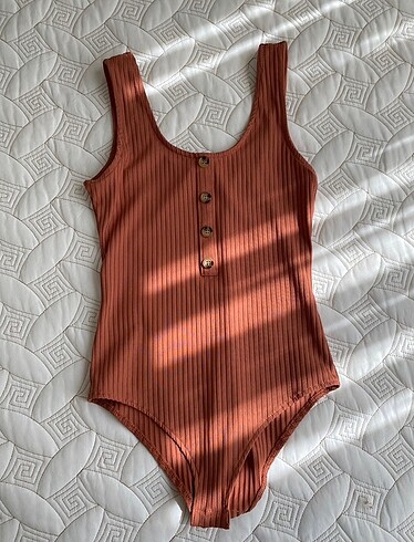 H&M body üst