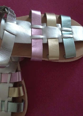 Zara zara Kızlar için tokalı pastel renkli sandalet