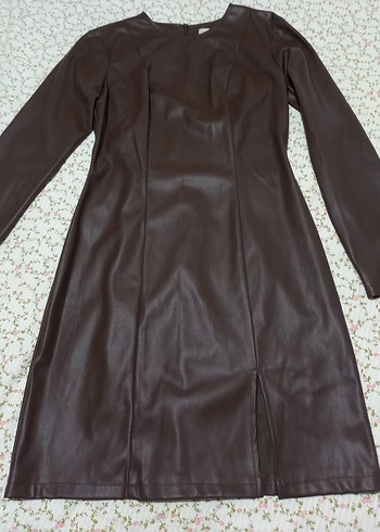 W COLLECTION. ACI Kahverengi Deri Uzun Kollu Kadın DERI ELBISE
