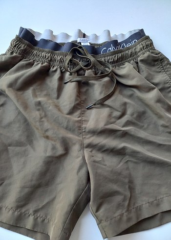 CALVINKLEIN Erkek Haki Kemerli Mini deniz Şort - Görsel 5
