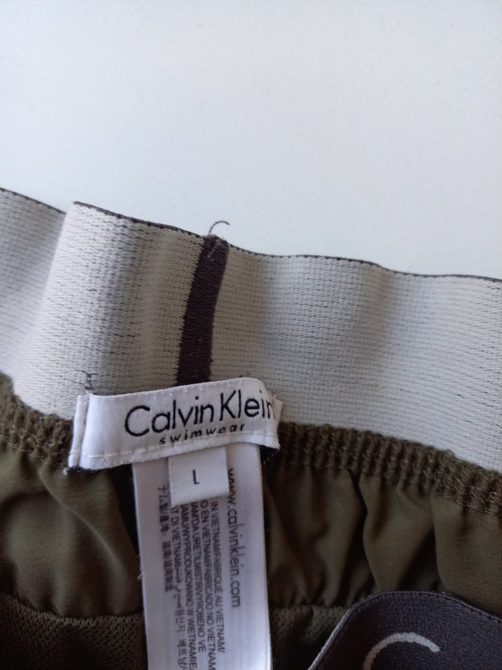 CALVINKLEIN Erkek Haki Kemerli Mini deniz Şort - Görsel 4