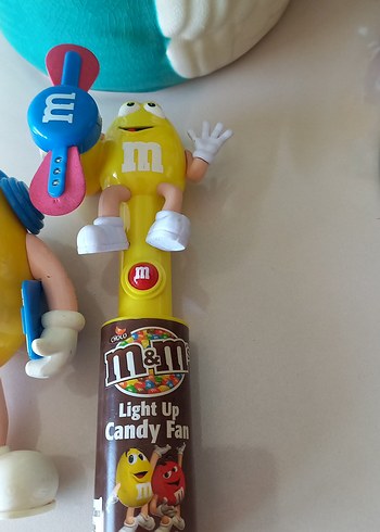 Beden Sarı M&M's Işıklı Aksiyon Figürü ve Şekersiz