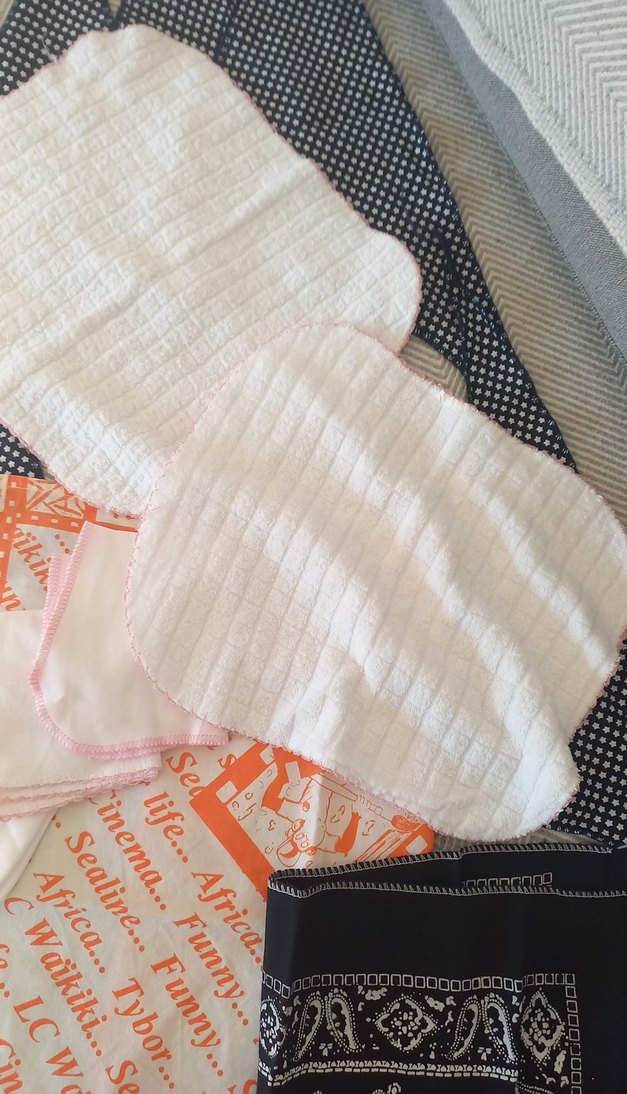 Çeşitli renk modellerde cocuk havlu ..bandana.. vs - Görsel 5