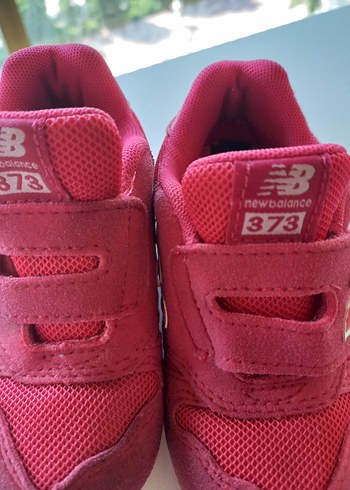 Kız Çocuk Pembe New Balance 373 Velcro Spor Ayakkabı