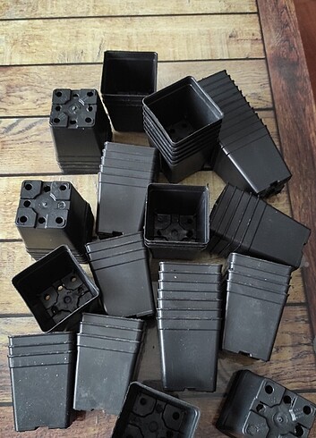 7x7 cm kare saksi