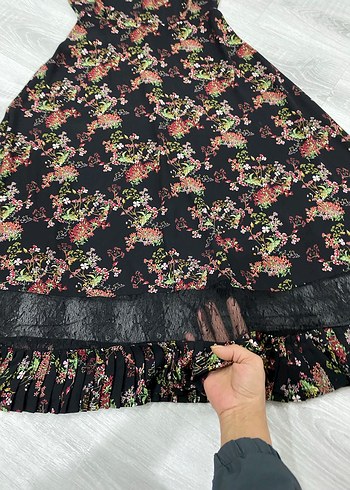 Çiçek Desenli Uzun Bohem Elbise - Görsel 4