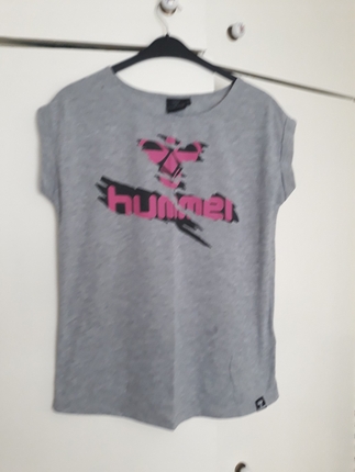 hummel tshirt