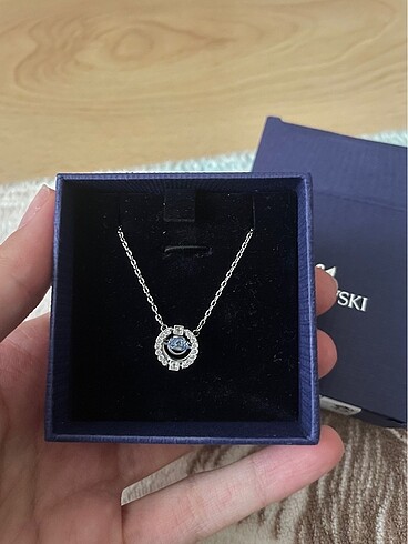 Swarovski kolye