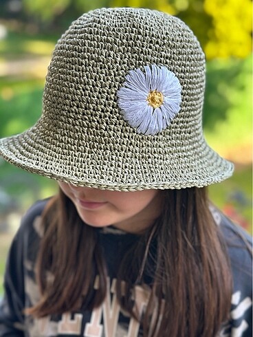 Zara çocuk hasır şapka