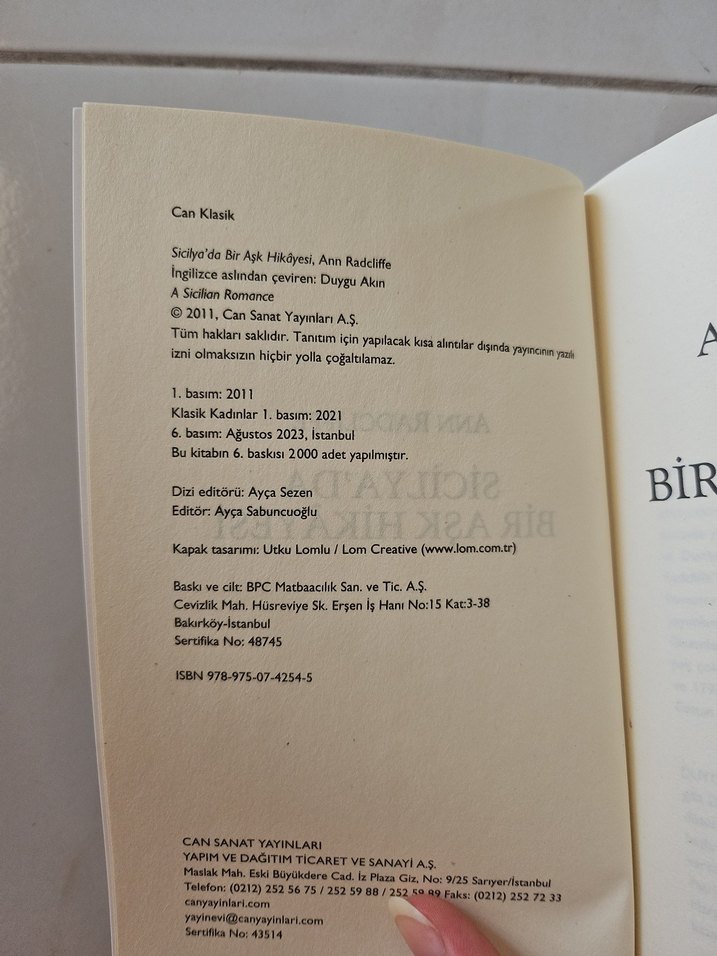 Sicilyada Bir Aşk Hikayesi - Ann Radcliffe - Görsel 2