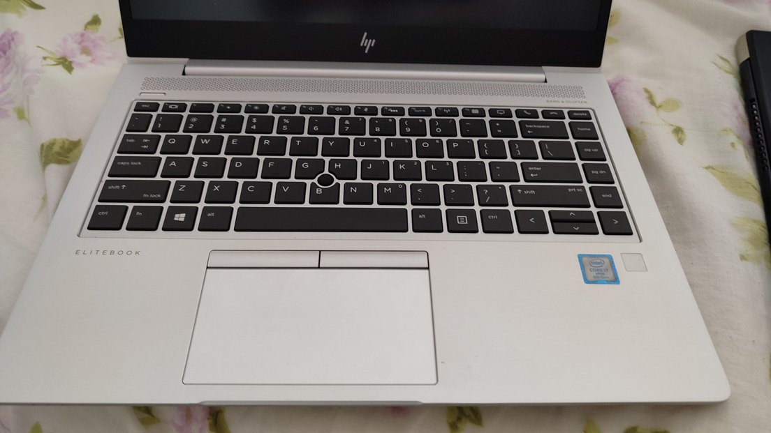 Gri HP Laptop - Görsel 5