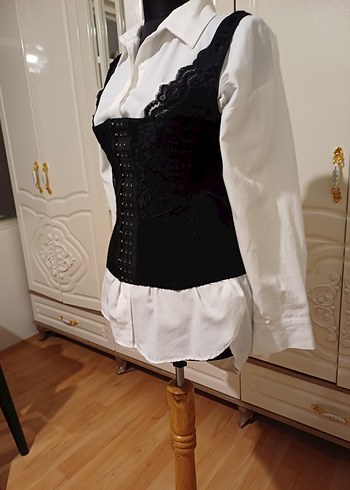 Düğmeli Siyah Gotik Straplez Büstiyer - Görsel 2
