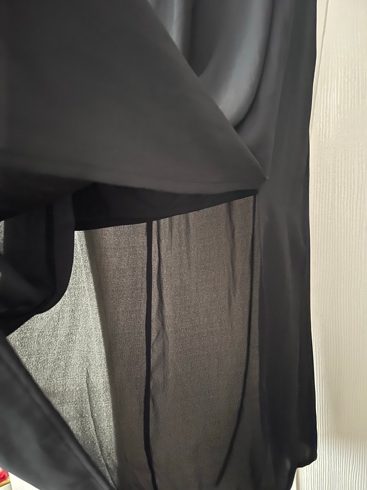 Siyah Dökümlü Uzun Etek - Görsel 2