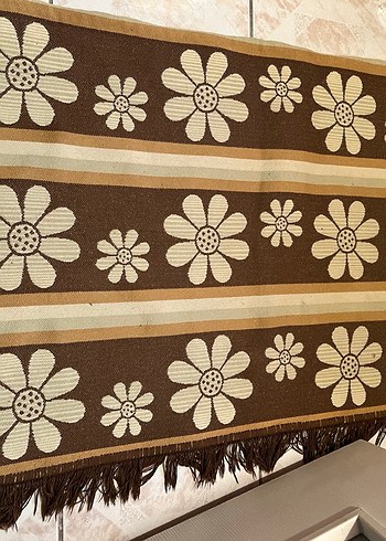 Kahverengi Çiçek Desenli kilim - Görsel 3