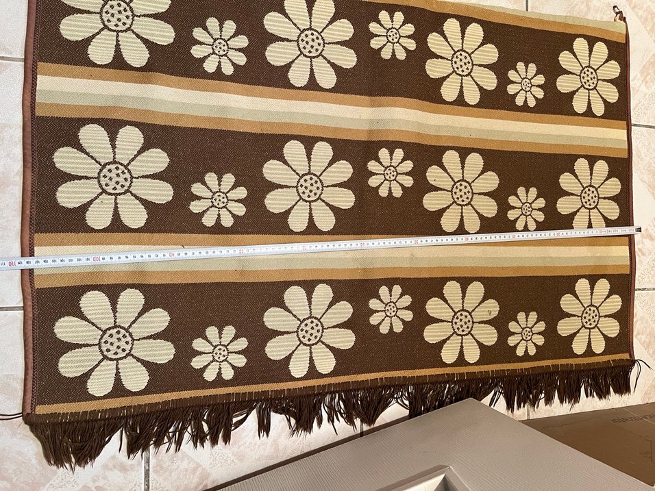 Kahverengi Çiçek Desenli kilim - Görsel 4