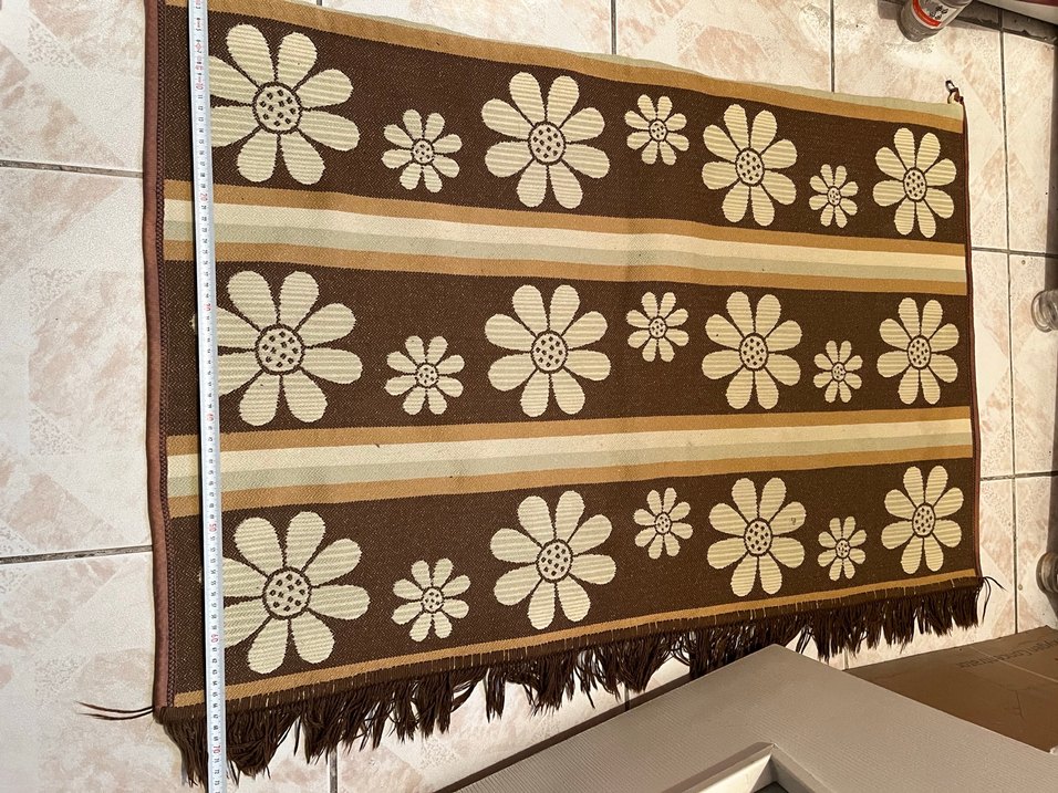 Kahverengi Çiçek Desenli kilim - Görsel 3