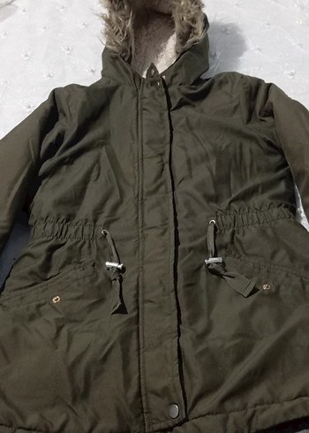 LC Waikiki yeşil mont - Görsel 2