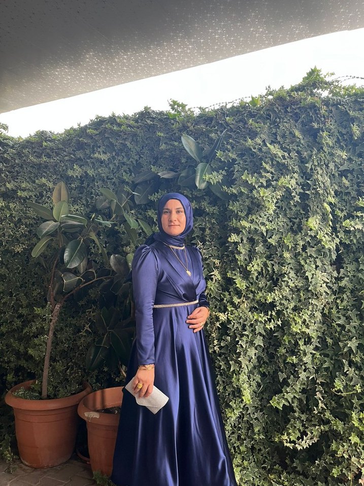 Uzun Lacivert Drapeli Tesettür Abiye Elbise - Görsel 2