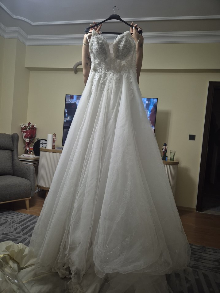 Beyaz Straplez A Kesim Uzun Gelinlik - Görsel 4