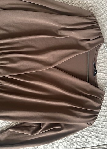 Kahverengi V Yaka Uzun Kollu Drapeli Bluz - Görsel 3