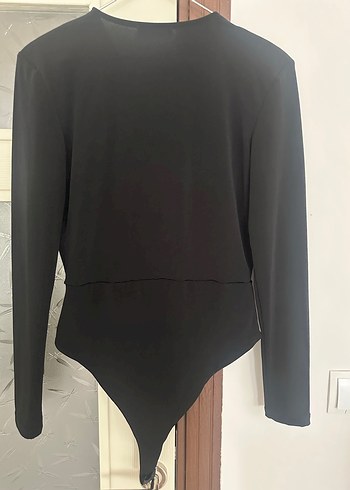 Siyah V Yaka Pilili Uzun Kollu Bluz - Görsel 5