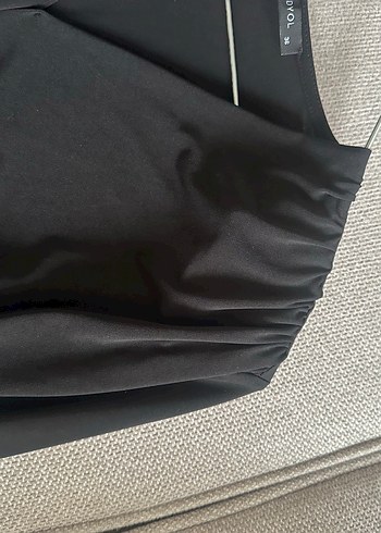Siyah V Yaka Pilili Uzun Kollu Bluz - Görsel 7