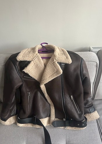 Kahverengi kürklü biker ceket - Görsel 4