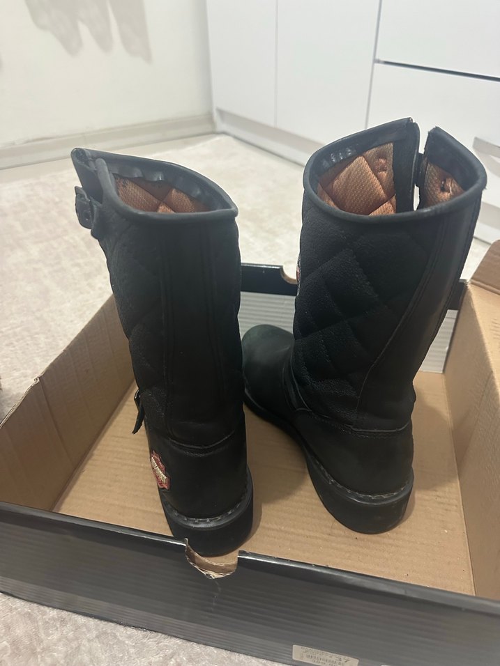 Siyah Tokalı Biker Kadın Bot - Görsel 4