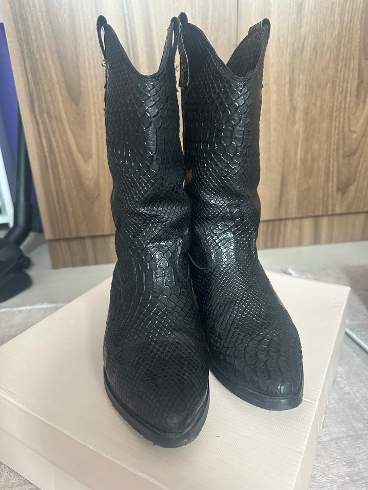 Kadın Siyah Deri Yılan Desenli çizme - Görsel 3