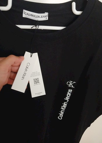 m Beden Calvin Klein Siyah Erkek Tişört