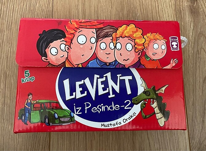 Levent iz peşinde 2 kitap seti