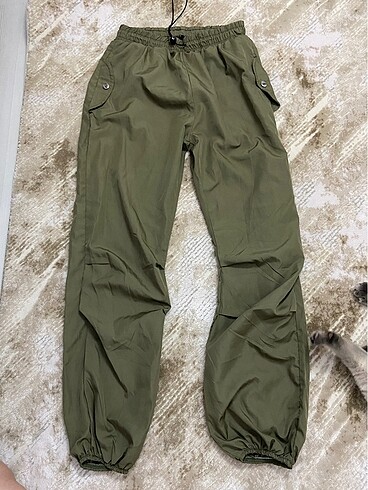 paraşüt pantolon