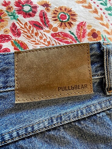 Pull and Bear erkek şort