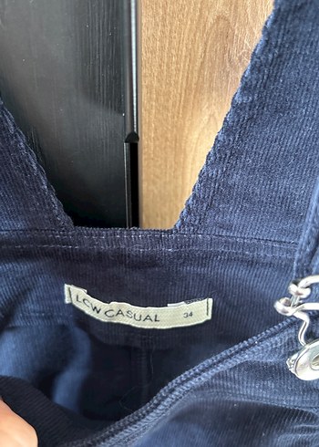 Lacivert Süet Askılı Midi Şort Tulum - Görsel 3