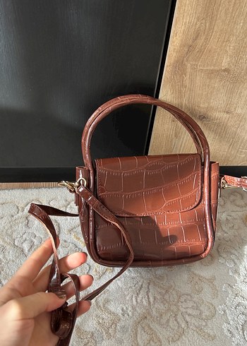 Kahverengi Deri Kroko Desenli Kadın Çanta - Görsel 3