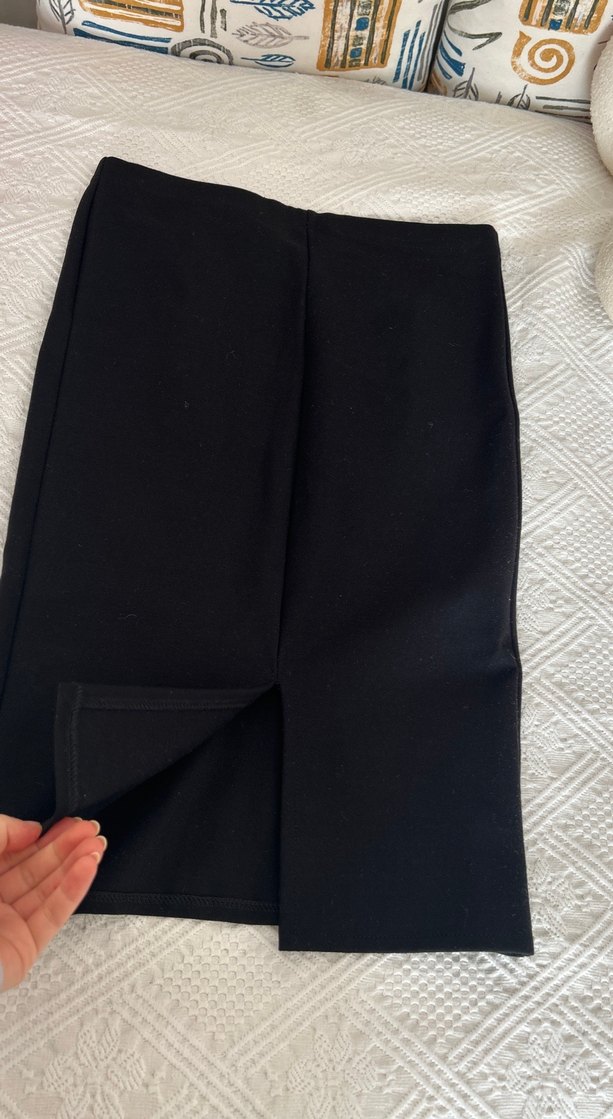 Düğmeli Siyah  Midi Kalem Etek - Görsel 5